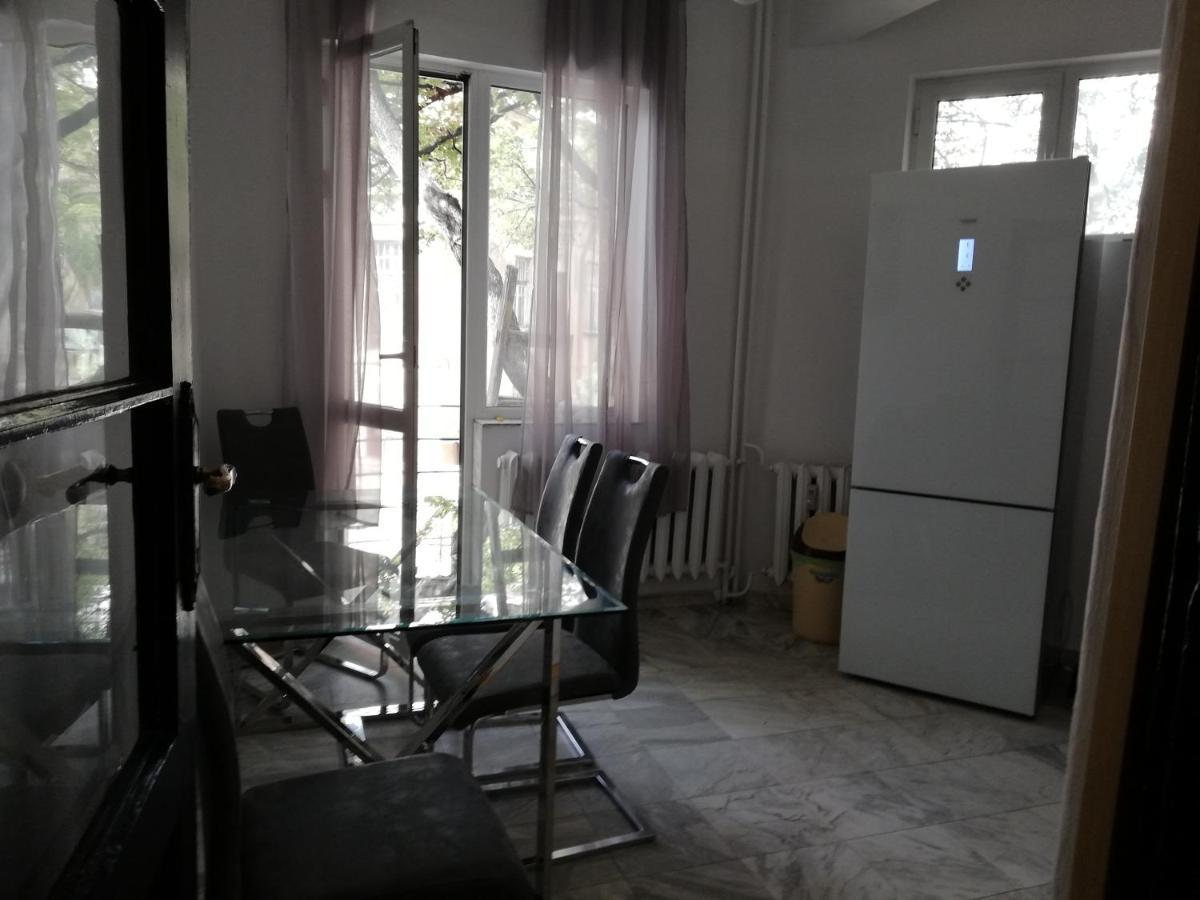 Center Cozy And Spacious * Sofia
