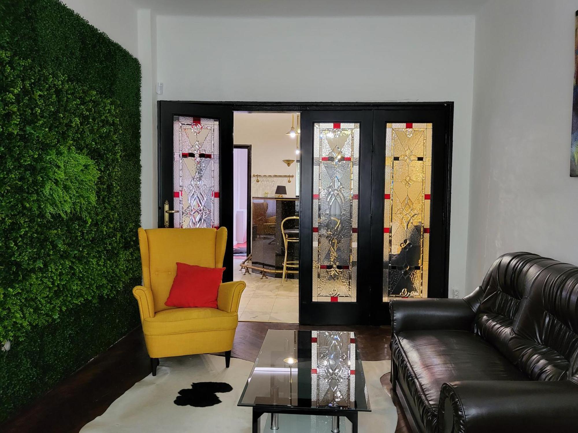 Apartment Center Cozy And Spacious Sofia